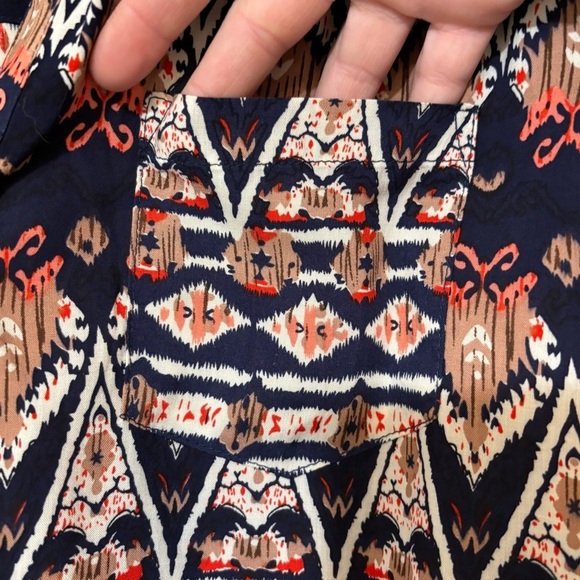 Market & Spruce Women's Patterned Top Blue, Cream, and Pink Sz Medium - Picture 6 of 9